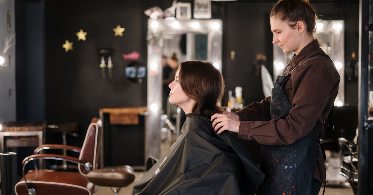 Virtual Reality Experiences: The Future of Salon Services